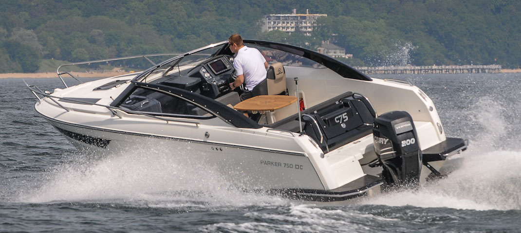 parker 750 dc best of boats award